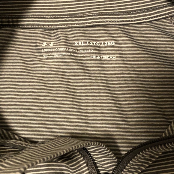 2 Under Armour XXL quarter zips - Picture 3 of 3